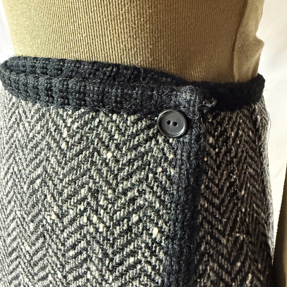 Reversible Wool Blanket Wrap Skirt XS - Picture 4 of 9